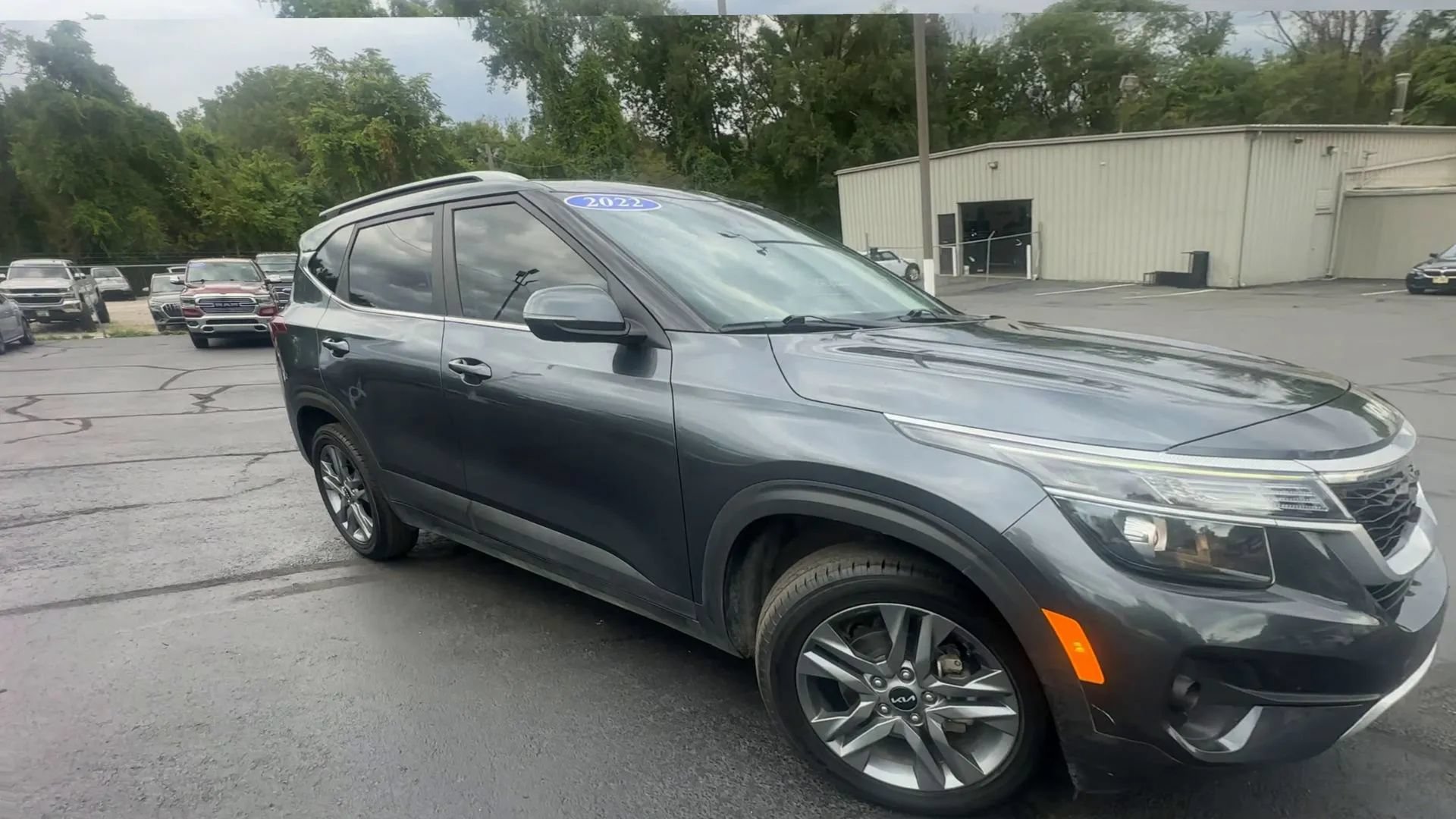Used 2022 Kia Seltos S FWD image 4