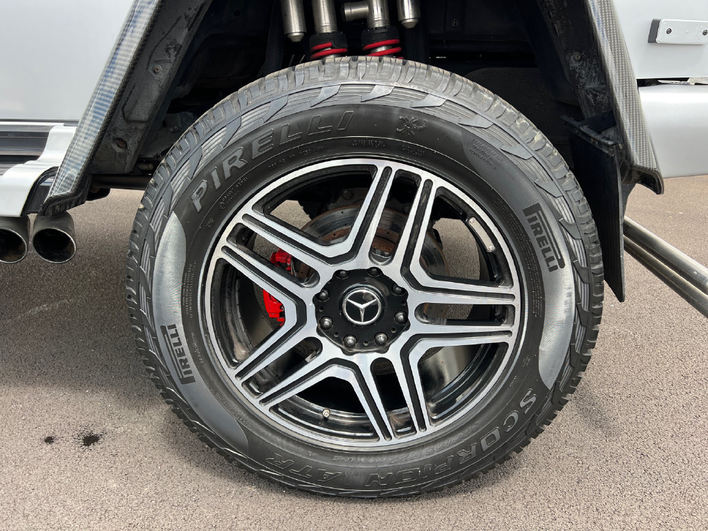 Used 2017 Mercedes-Benz G 550 Squared image 35