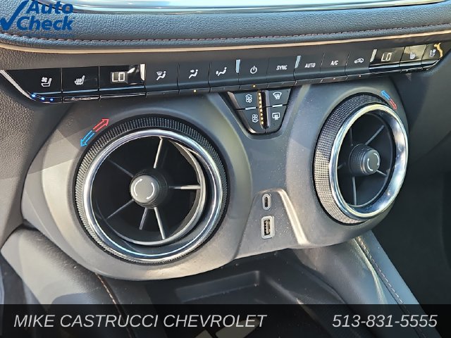 Used 2021 Chevrolet Blazer Premier w/ Driver Confidence II Package FWD image 18