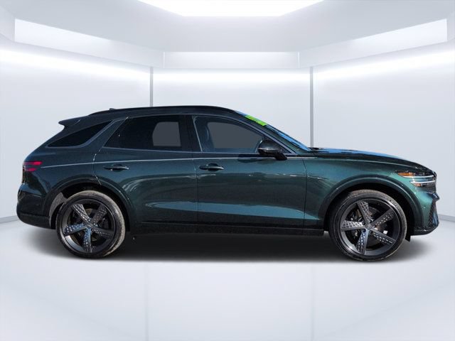 Used 2024 Genesis GV70 3.5T Sport w/ Sport Advanced Package AWD/4WD image 2