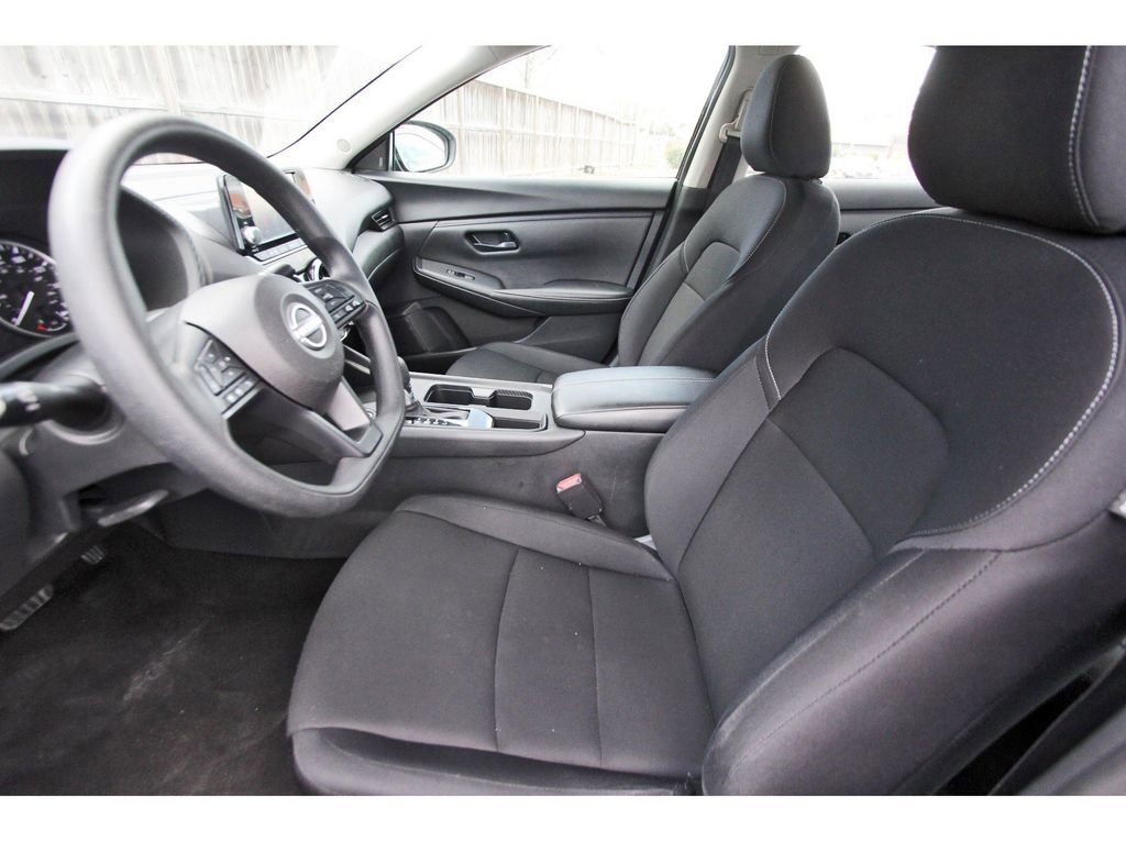 Used 2024 Nissan Sentra S image 15