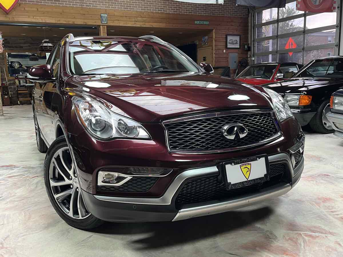 Used 2016 INFINITI QX50 AWD w/ Technology Package image 4