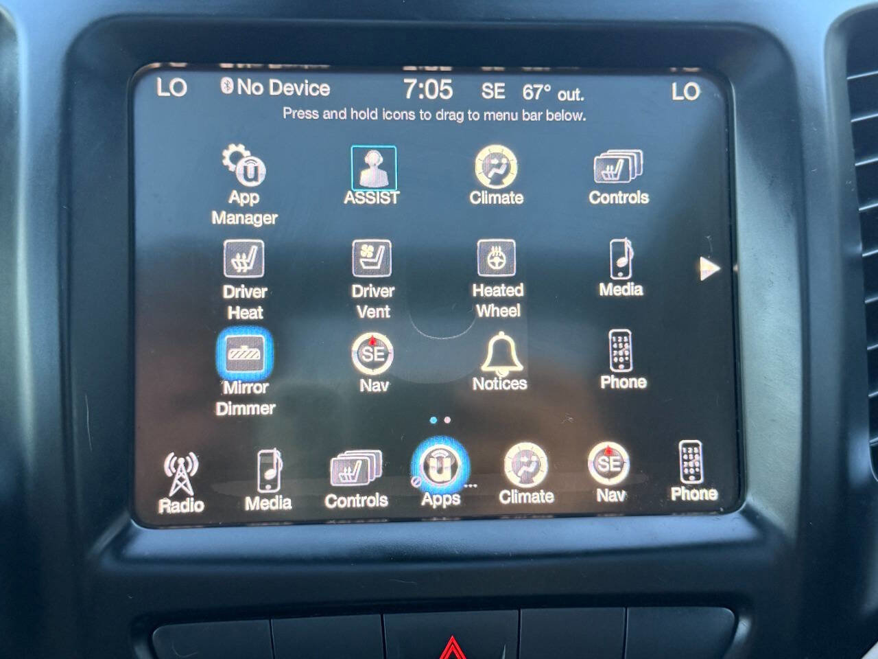 Used 2015 Jeep Cherokee Limited w/ Luxury Group image 44