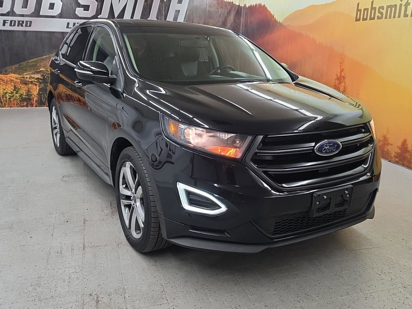 Used 2018 Ford Edge Sport w/ Technology Package AWD/4WD image 1