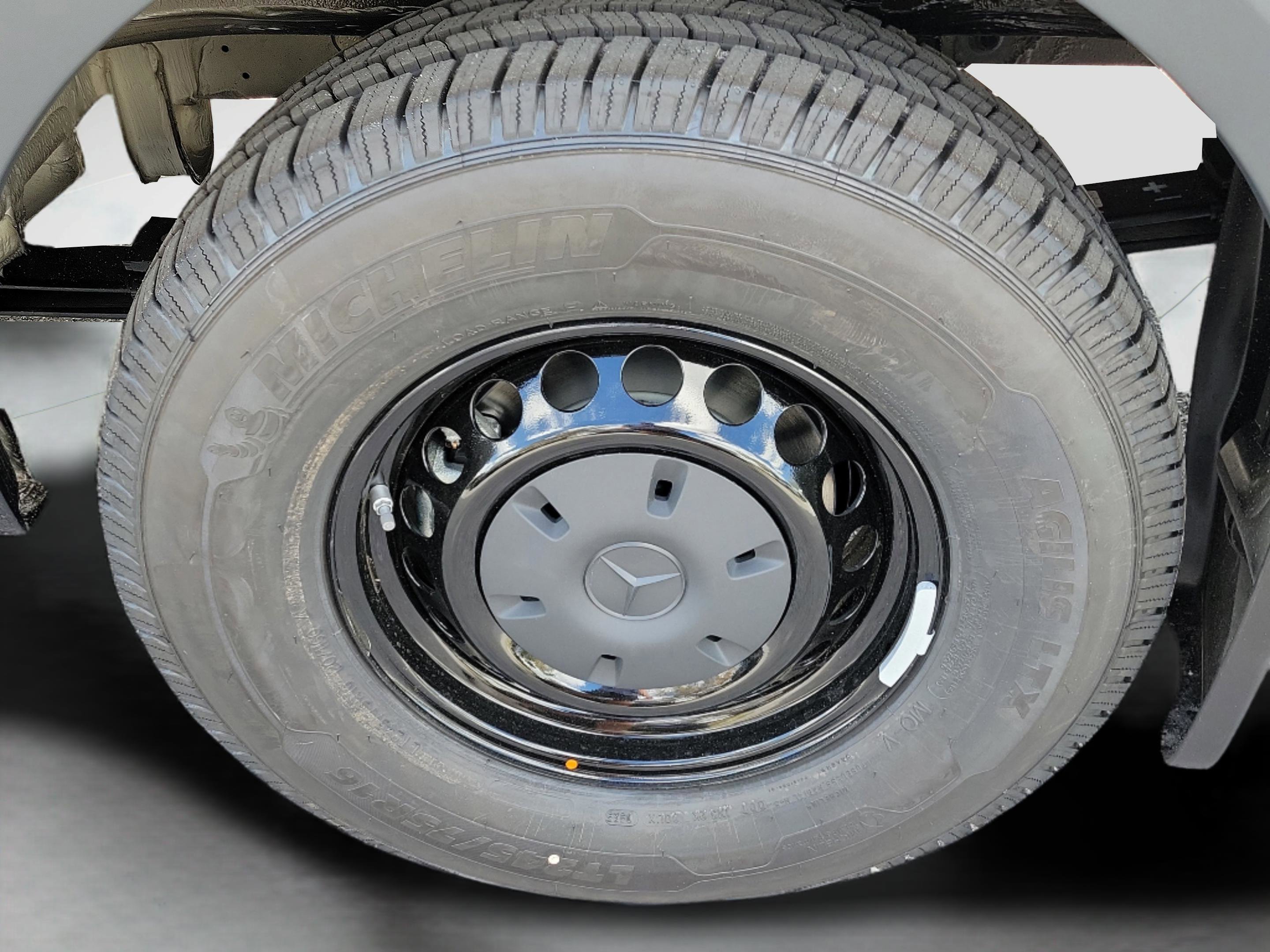 New 2026 Mercedes-Benz Sprinter 2500 image 38