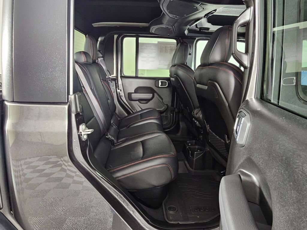 Used 2025 Jeep Gladiator Rubicon w/ Safety Group image 36