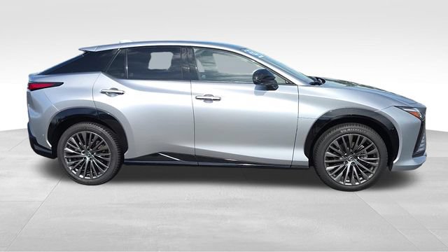 Used 2023 Lexus RZ 450e Premium w/ Accessory Package (2T) AWD/4WD image 2