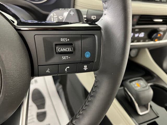 Used 2023 Nissan Rogue SL w/ SL Premium Package FWD image 25