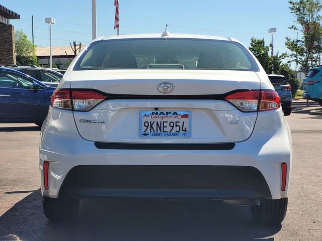 Certified 2024 Toyota Corolla LE image 7