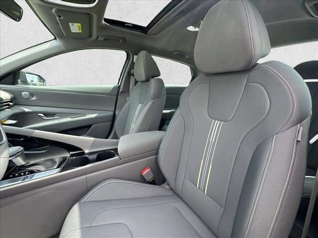 Certified 2026 Hyundai Elantra SEL Sport Premium FWD image 20