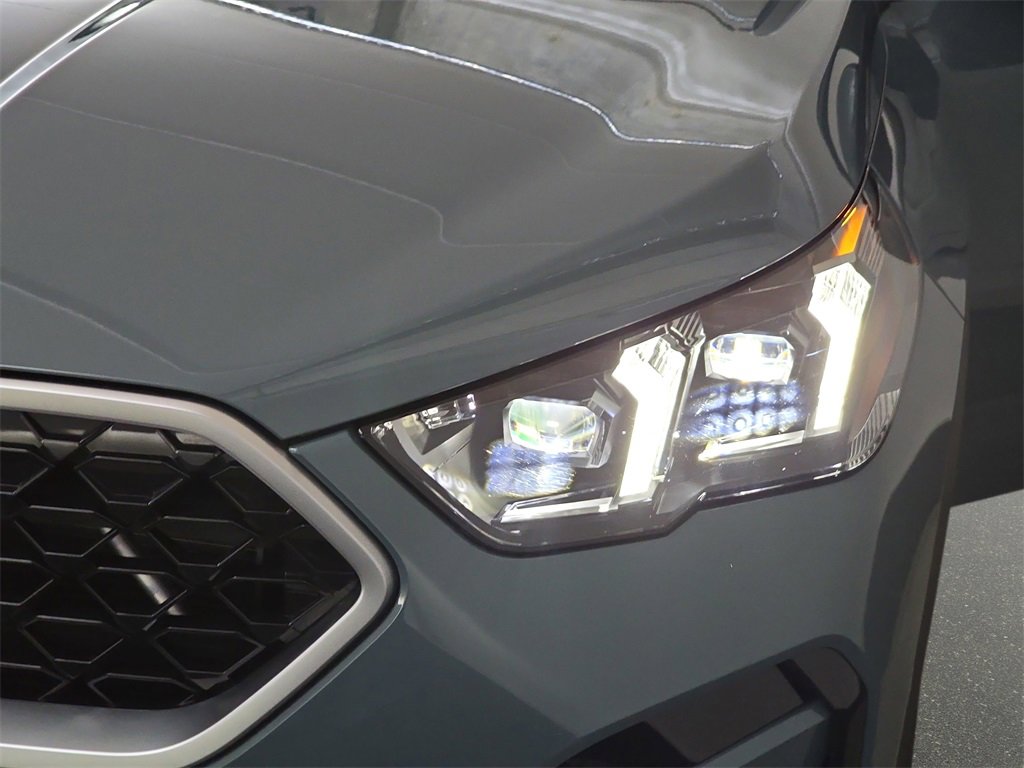 Used 2025 BMW X2 xDrive28i w/ Convenience Package image 32