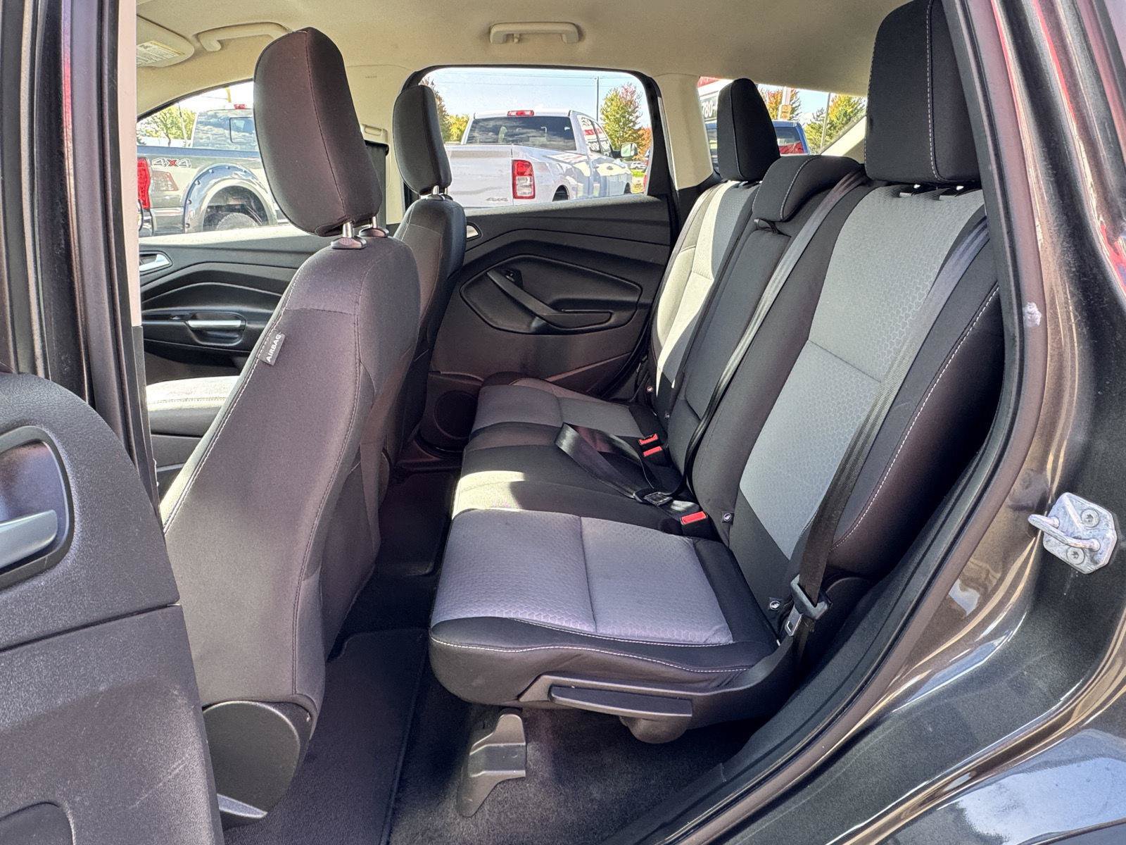 Used 2018 Ford Escape SE AWD/4WD image 29