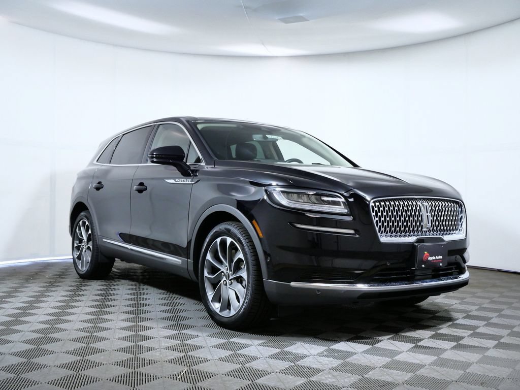 Used 2023 Lincoln Nautilus Reserve w/ Equipment Group 201A AWD/4WD image 1