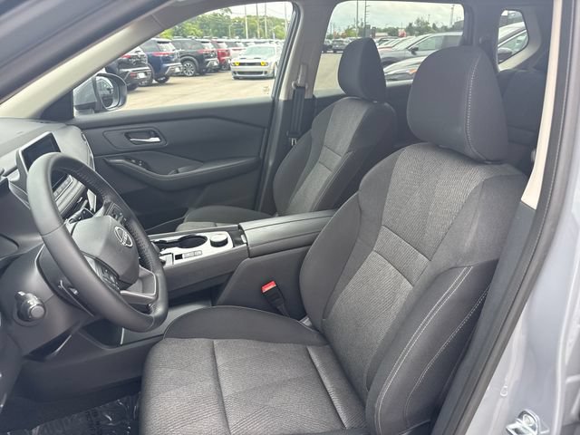 Certified 2026 Nissan Rogue SV AWD/4WD image 13