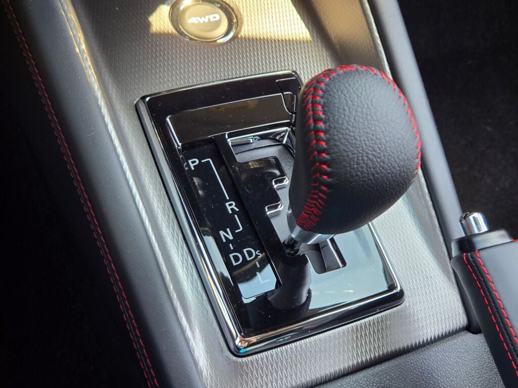 New 2026 Mitsubishi Outlander Sport LE AWD/4WD image 21