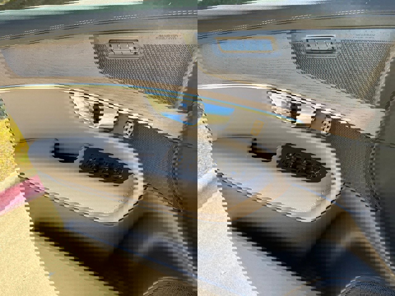 New 2026 Volvo XC90 B6 Ultra w/ Protection Package Premier image 17