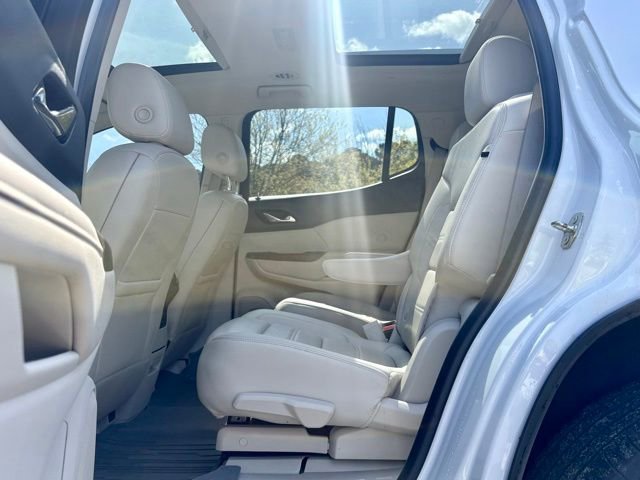 Used 2021 GMC Acadia Denali w/ Denali Ultimate Package image 27