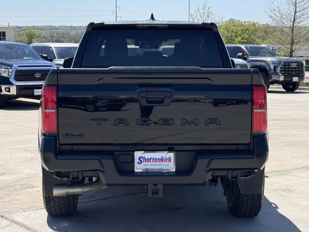 Used 2024 Toyota Tacoma SR5 AWD/4WD image 5