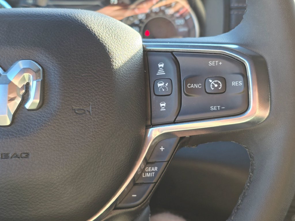 Used 2025 RAM 1500 Laramie w/ Sport Appearance Package AWD/4WD image 26