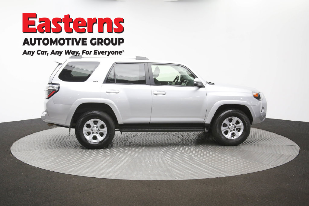 Used 2024 Toyota 4Runner SR5 AWD/4WD image 40