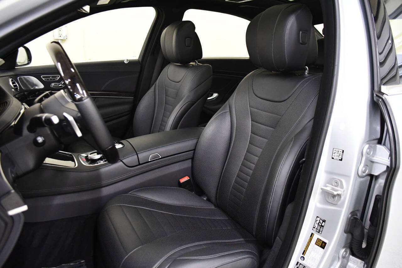 Used 2018 Mercedes-Benz S 560 4MATIC Sedan image 9