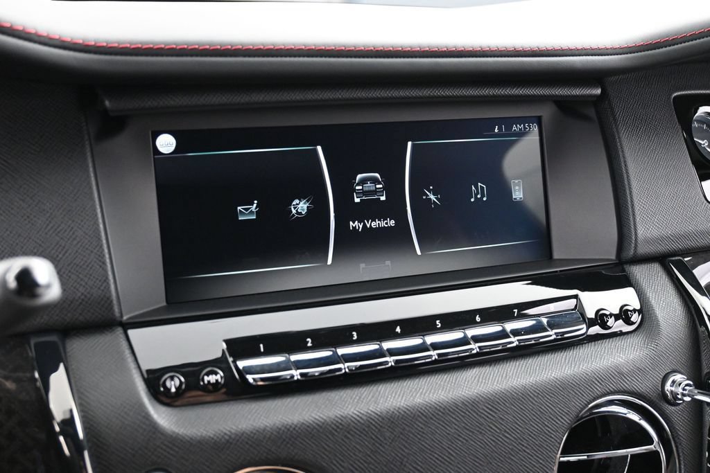 Certified 2024 Rolls-Royce Cullinan Black Badge AWD/4WD image 21