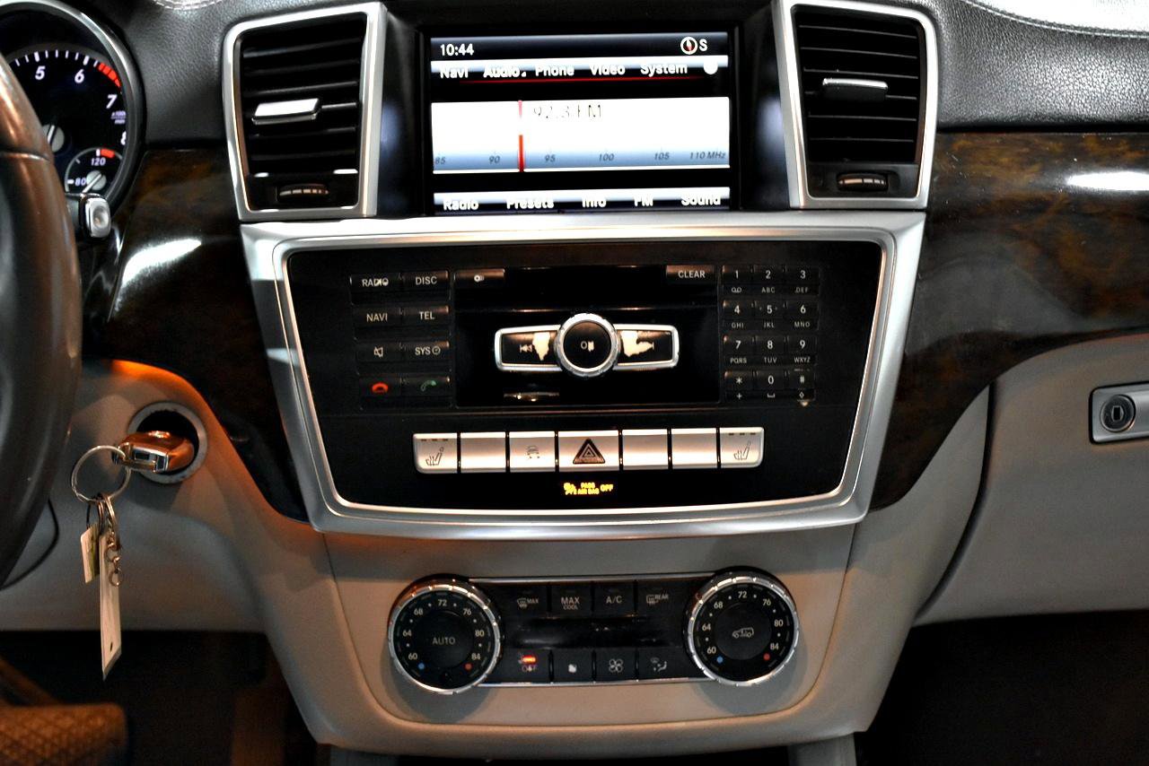 Used 2013 Mercedes-Benz GL 450 4MATIC w/ Premium 1 Pkg image 15