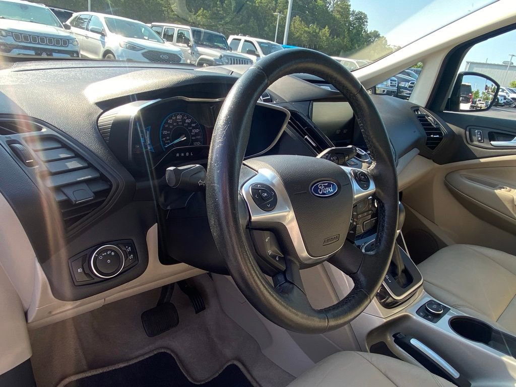 Used 2015 Ford C-MAX SEL w/ Equipment Group 302A FWD image 8