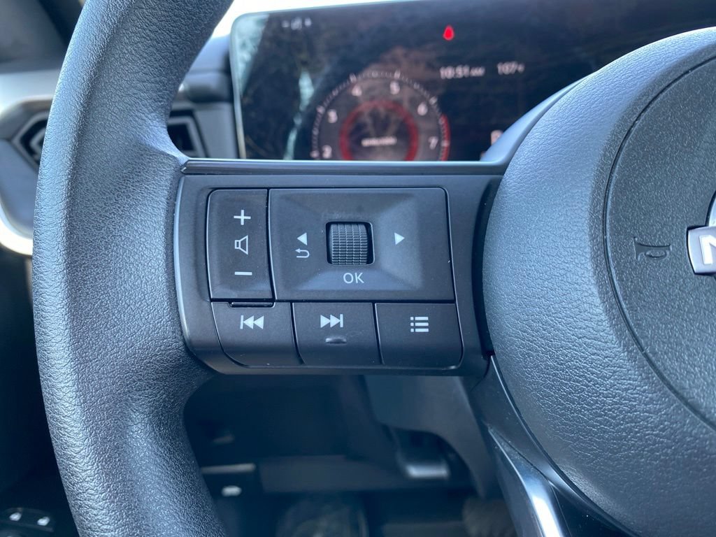 Used 2025 Nissan Kicks S FWD image 25