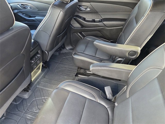 Used 2023 Chevrolet Traverse Premier w/ Redline Edition image 21