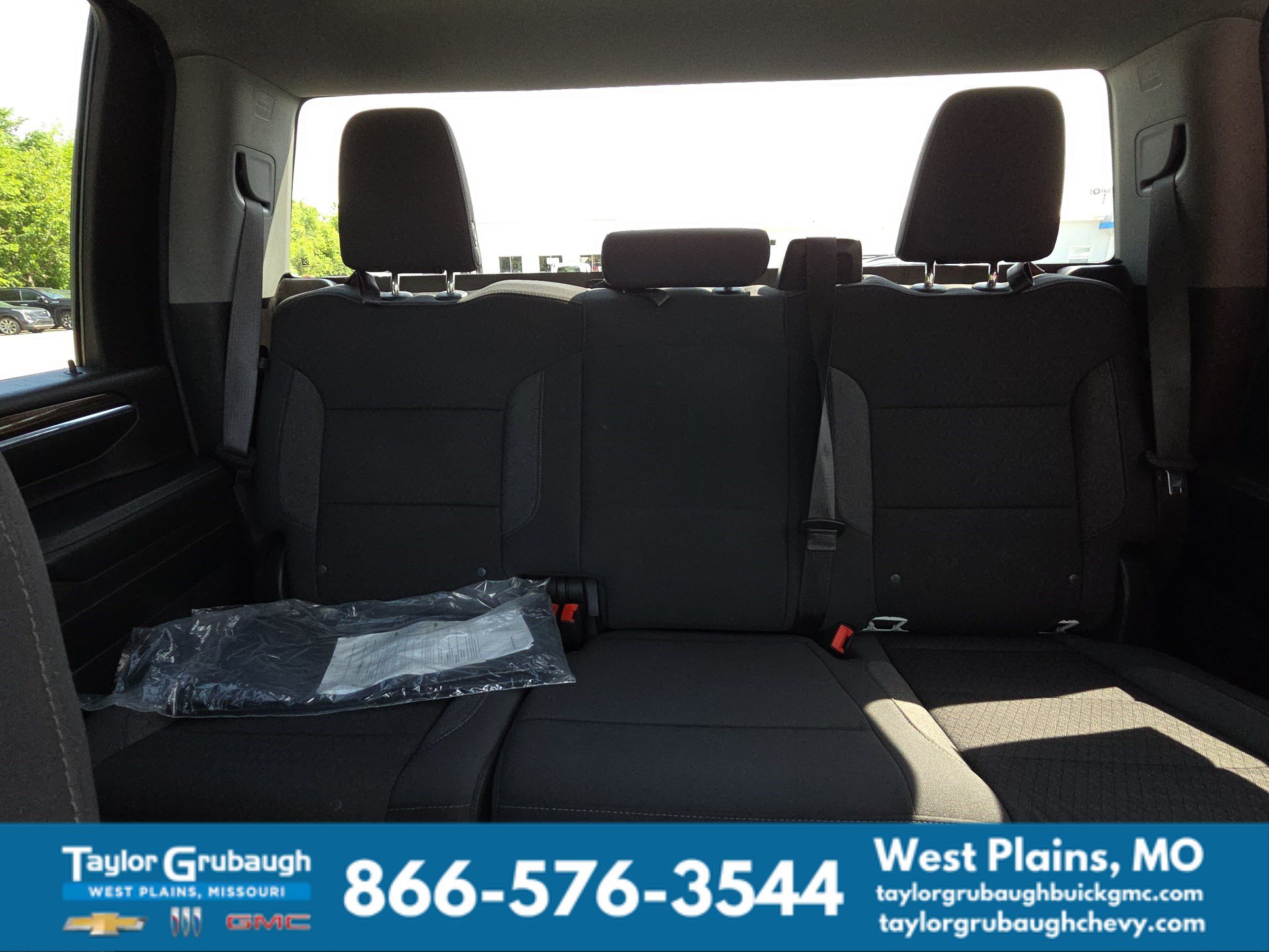 Used 2024 Chevrolet Silverado 3500 LT AWD/4WD image 26