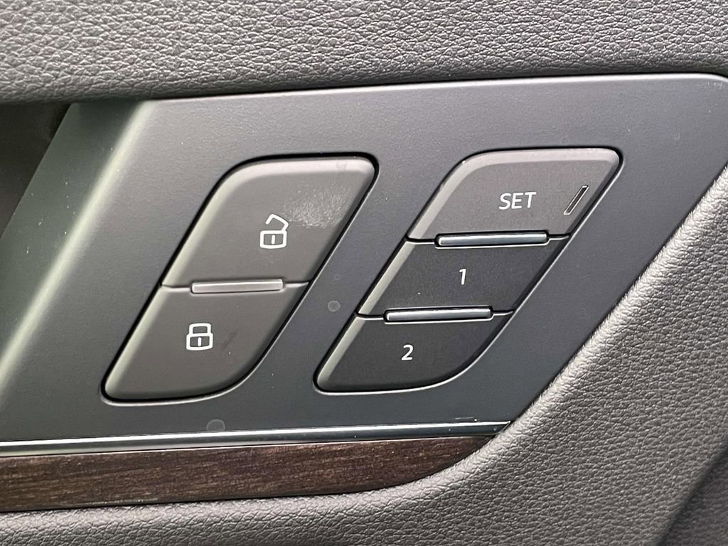New 2025 Audi Q5 2.0T Premium Plus image 36