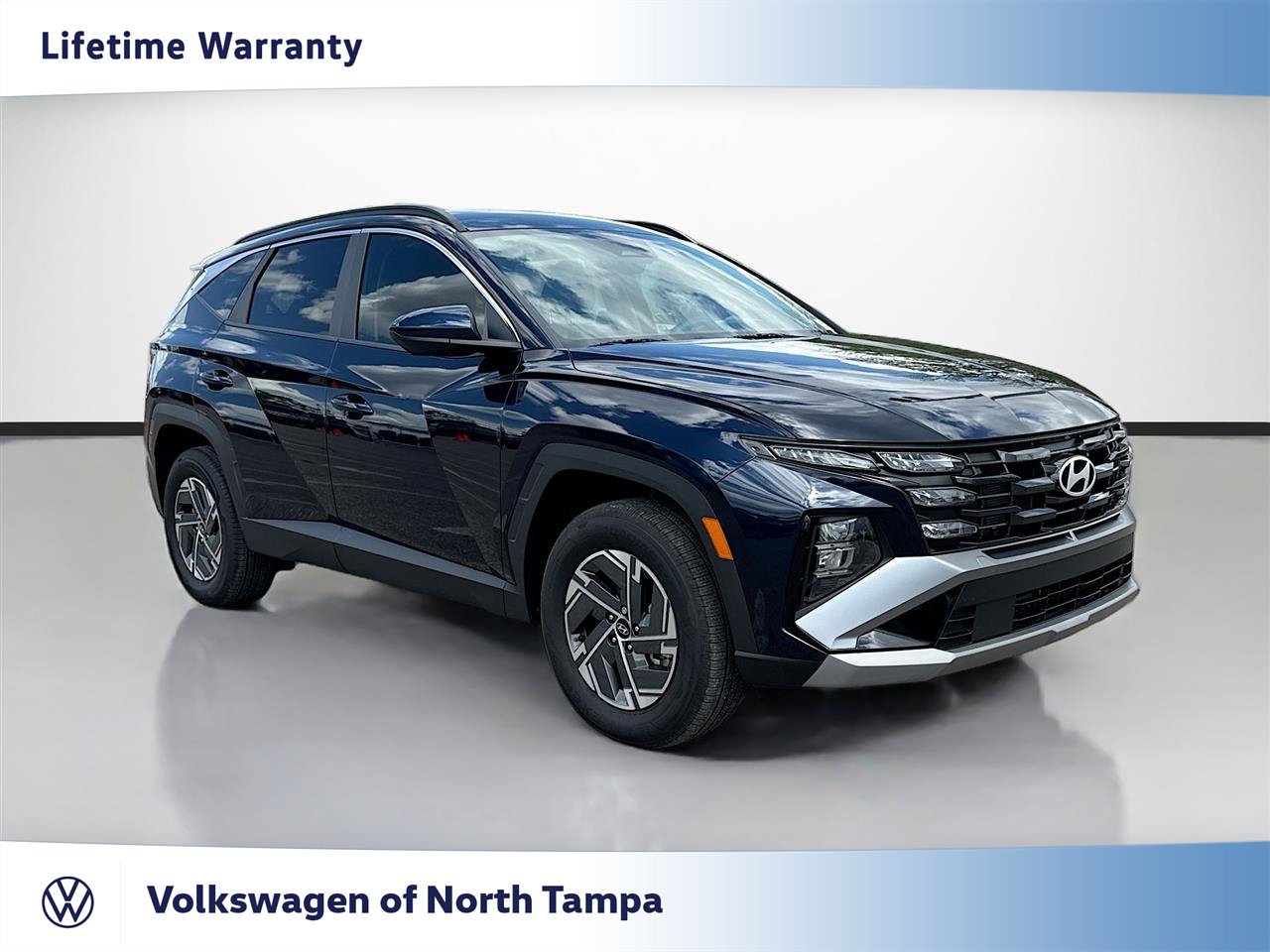 Used 2025 Hyundai Tucson Blue AWD/4WD image 1