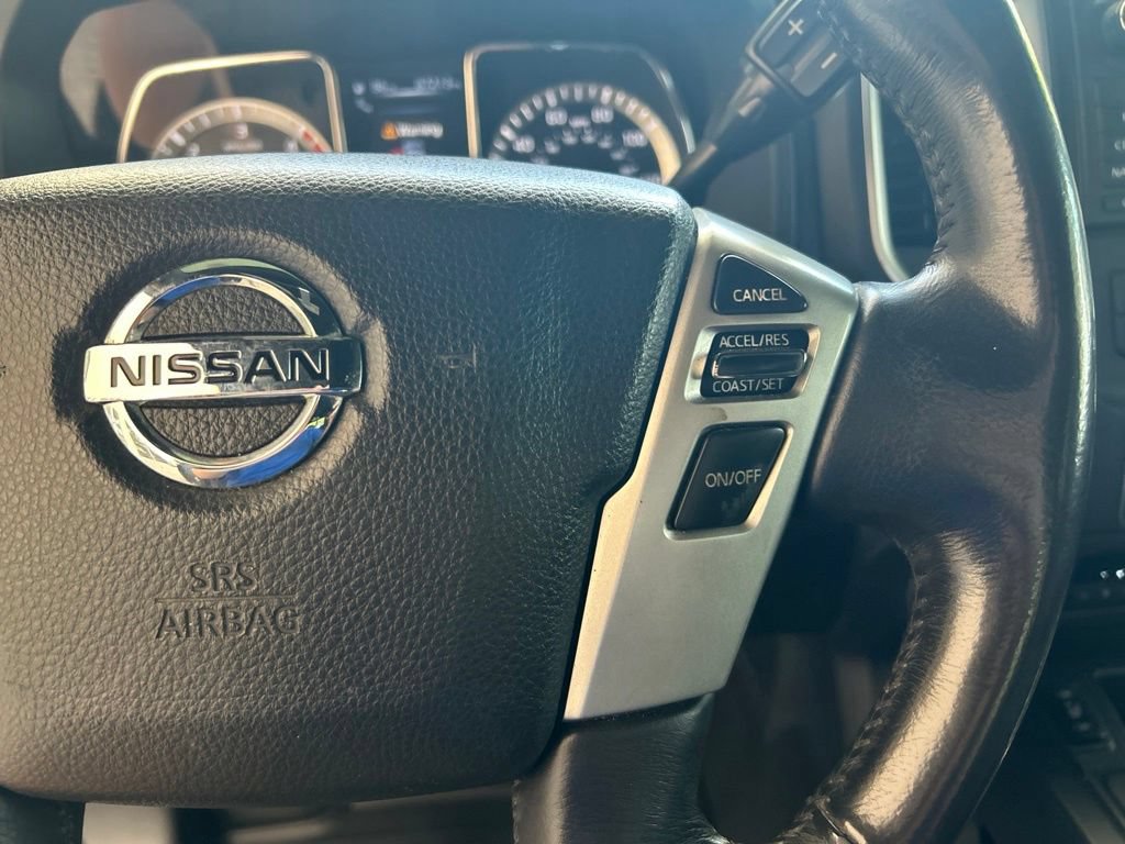 Used 2018 Nissan Titan SV w/ SV Convenience Package AWD/4WD image 46
