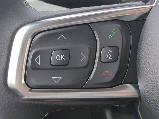 New 2026 Jeep Wrangler Sahara w/ Technology Group AWD/4WD image 25
