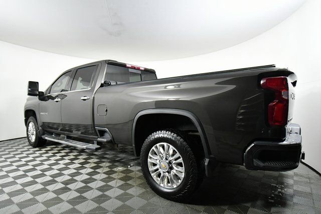 Used 2021 Chevrolet Silverado 2500 High Country w/ Safety Package II image 14
