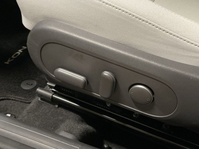 Used 2024 Hyundai Kona SEL FWD image 14