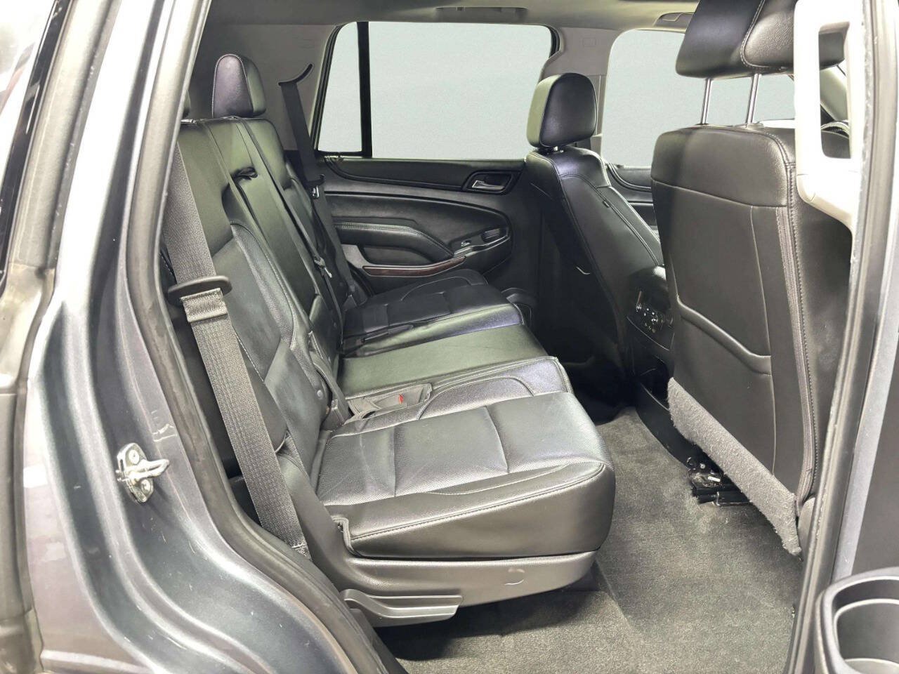Used 2018 GMC Yukon SLT w/ Open Road Package AWD/4WD image 23