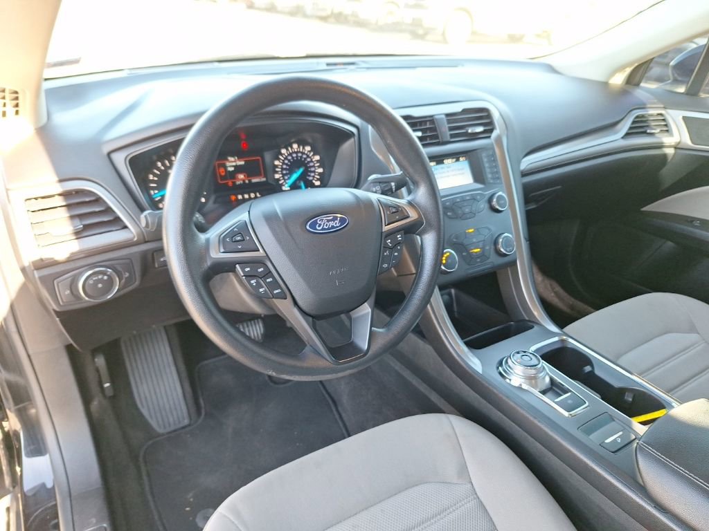 Used 2020 Ford Fusion S image 7