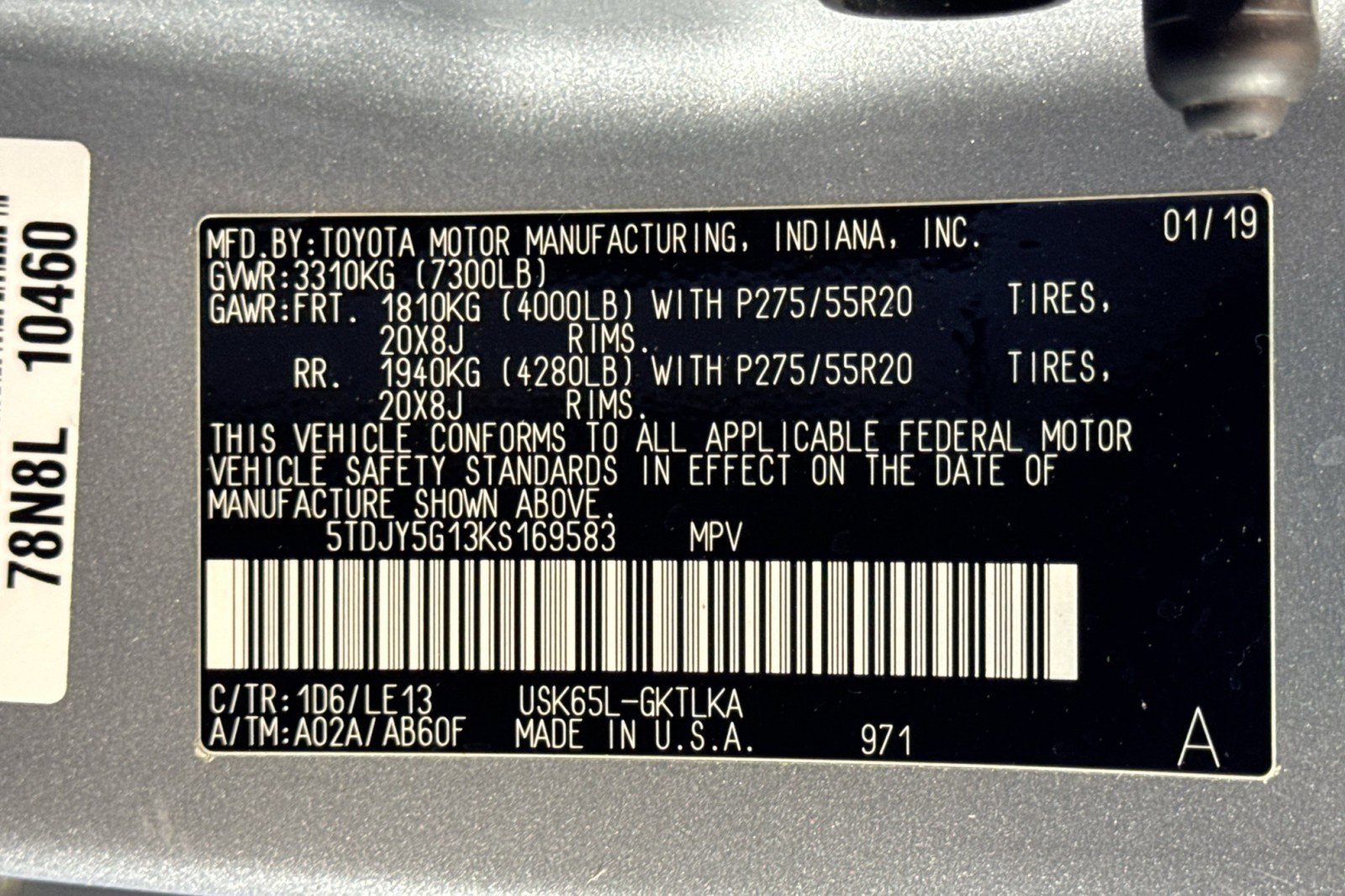 Used 2019 Toyota Sequoia Limited w/ Safety & Convenience Package AWD/4WD image 32