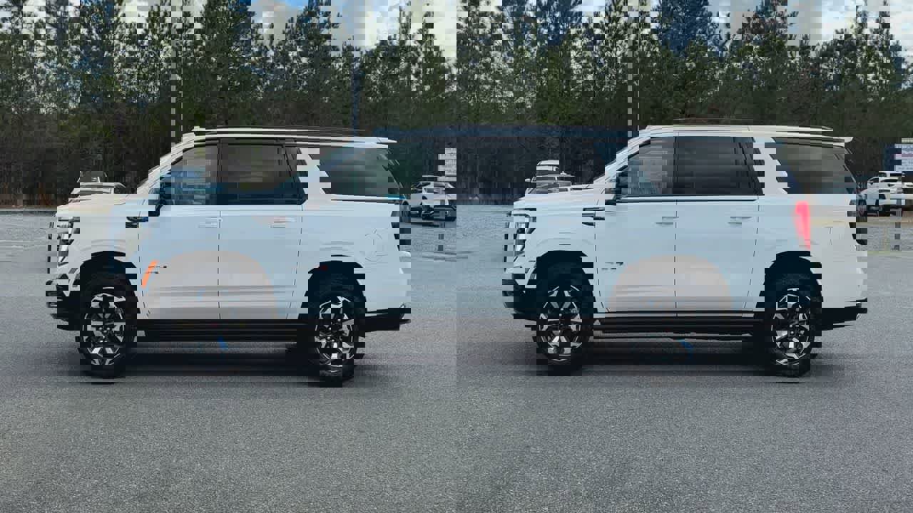 New 2026 GMC Yukon XL AT4 w/ AT4 Premium Plus Package image 5