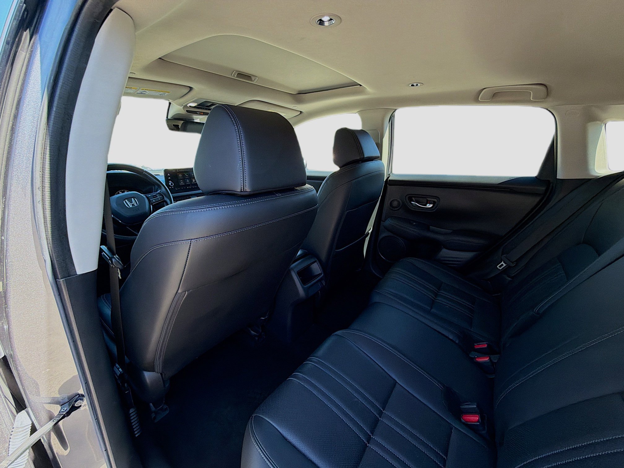 Used 2023 Honda HR-V EX-L image 23