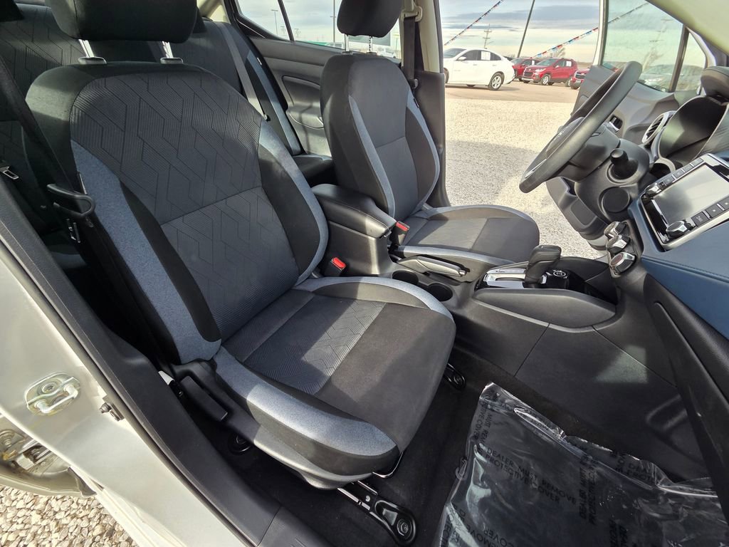 Used 2024 Nissan Versa SV w/ Trunk Package image 29