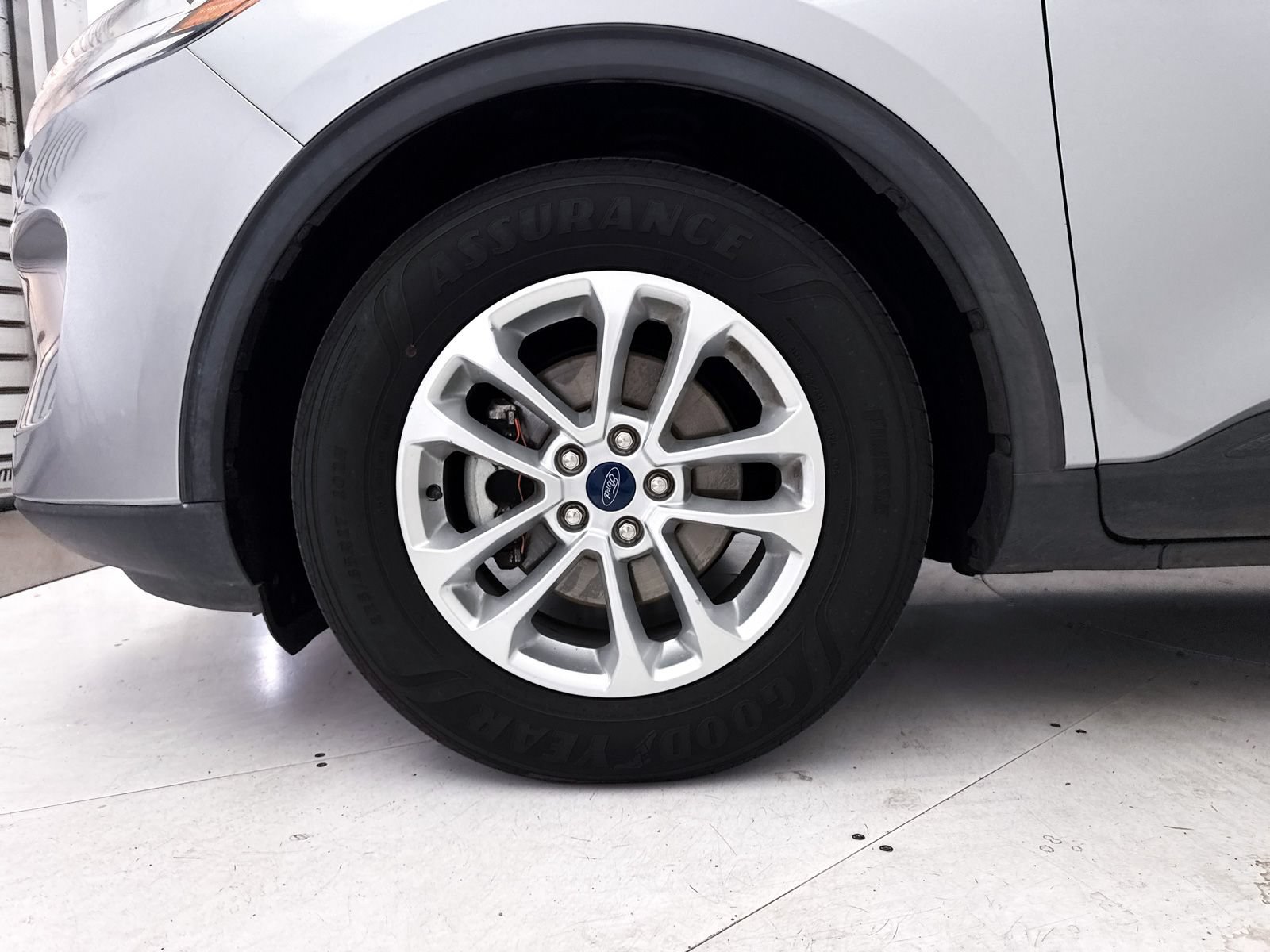 Used 2021 Ford Escape SE FWD image 4