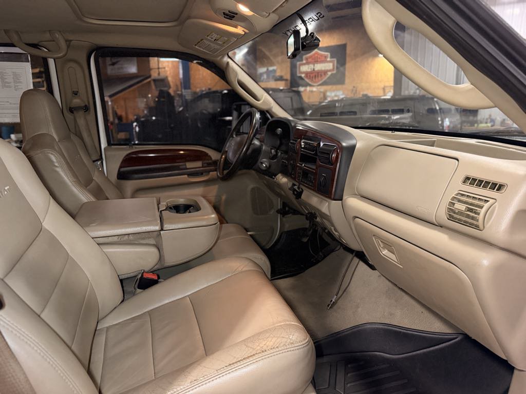 Used 2007 Ford F350 Lariat AWD/4WD image 22