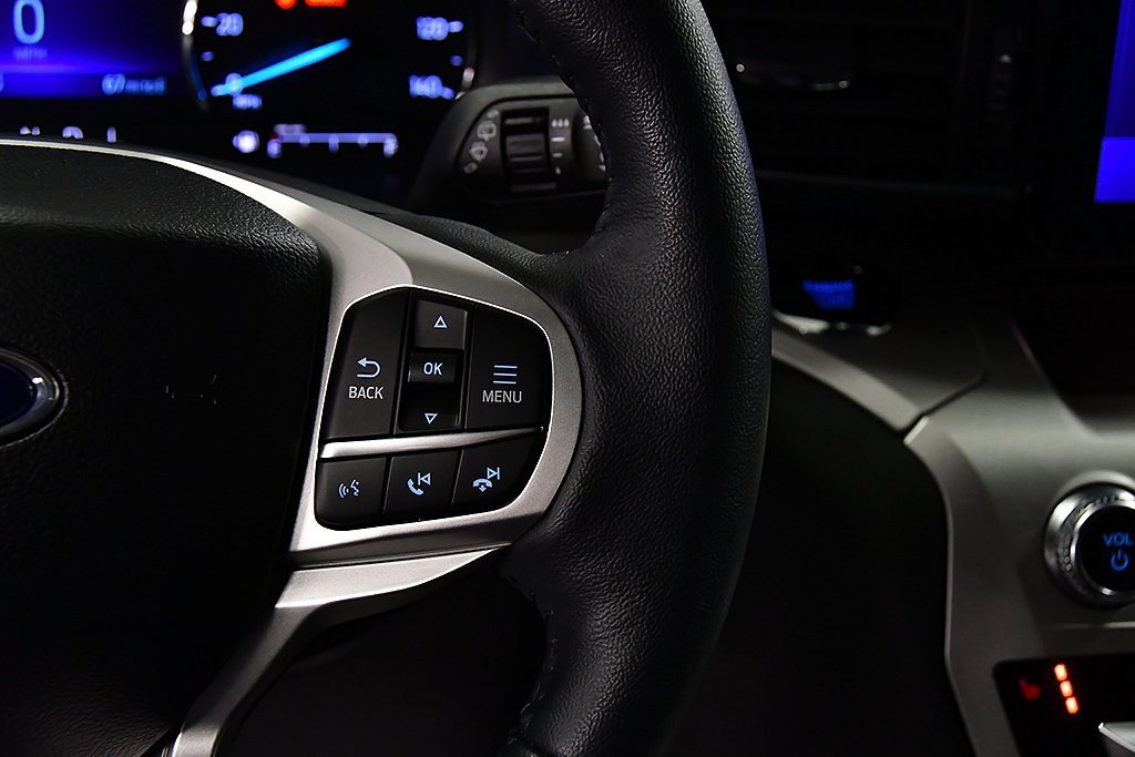 Used 2023 Ford Explorer XLT w/ Equipment Group 202A image 22