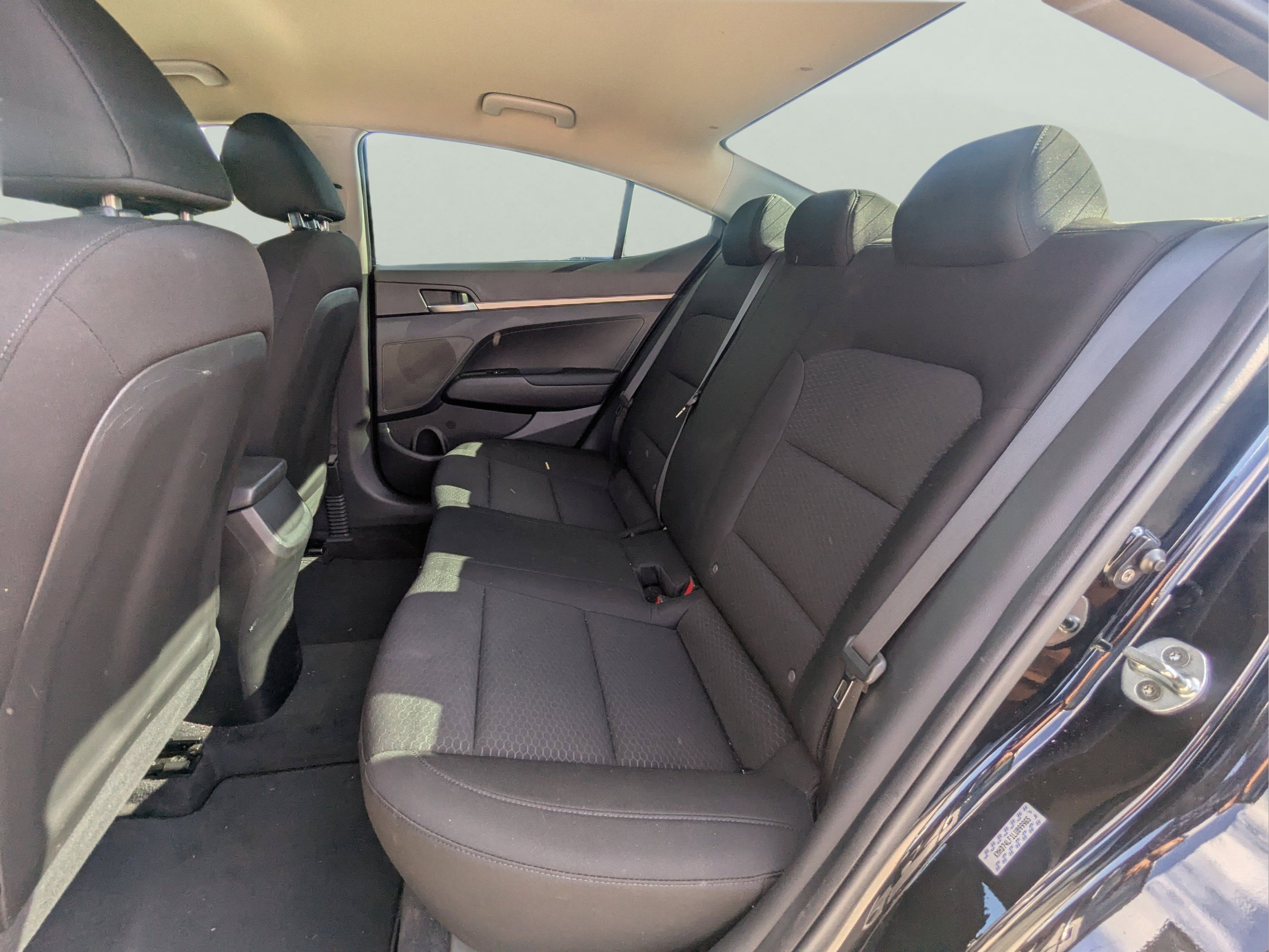 Used 2020 Hyundai Elantra SE w/ Cargo Package (C1) FWD image 10