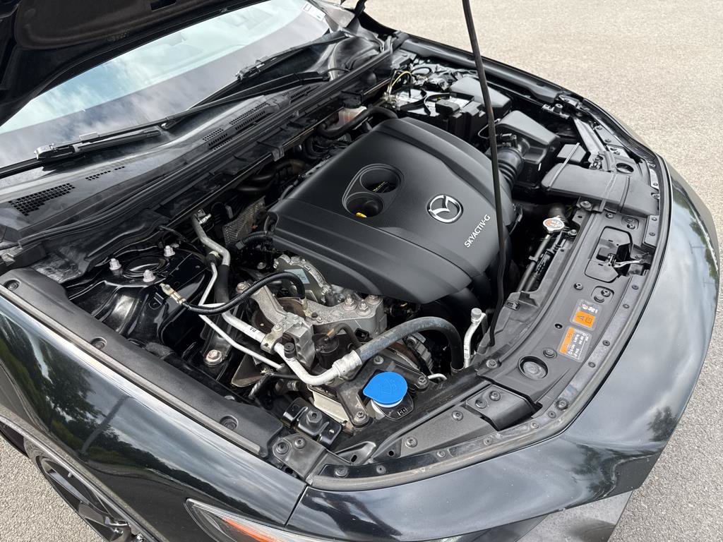 Used 2019 MAZDA MAZDA3 AWD Hatchback w/ Premium Pkg image 31