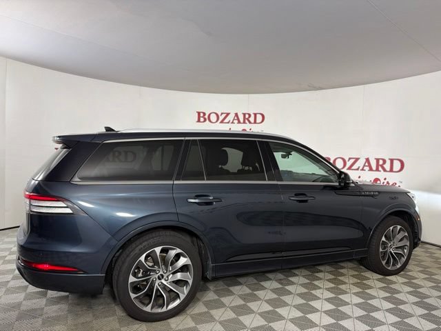 Used 2022 Lincoln Aviator Grand Touring w/ Equipment Group 301A AWD/4WD image 9
