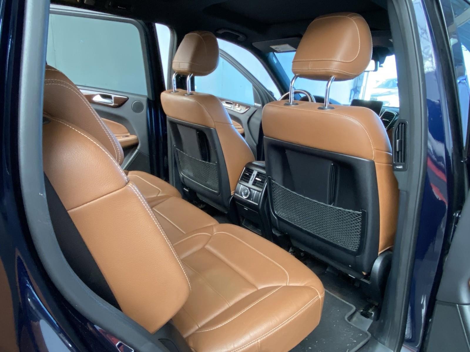 Used 2019 Mercedes-Benz GLS 450 4MATIC image 12